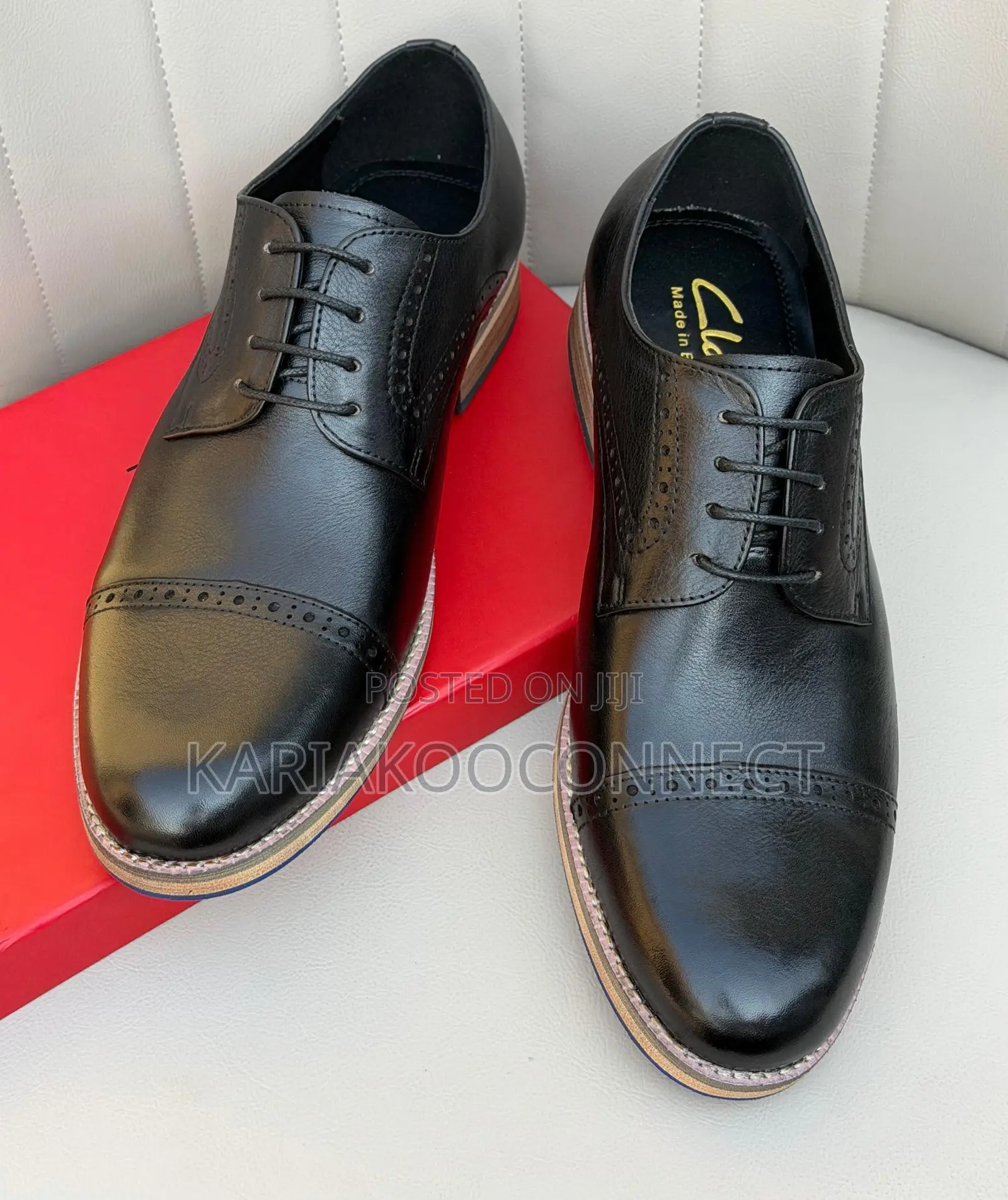 Men’s Clarks Cap-Toe Brogue Shoes