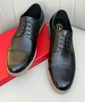 Men’s Clarks Cap-Toe Brogue Shoes
