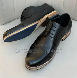 Men’s Clarks Cap-Toe Brogue Shoes