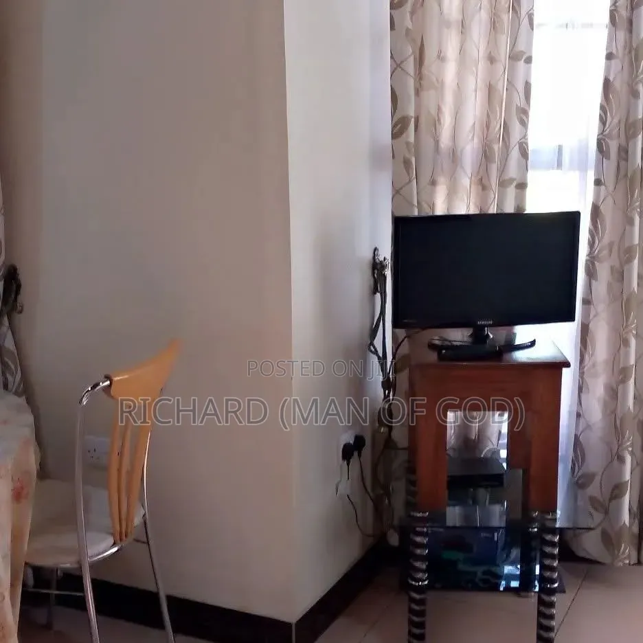 Furnished 2bdrm Apartment in Central Business Area for rent