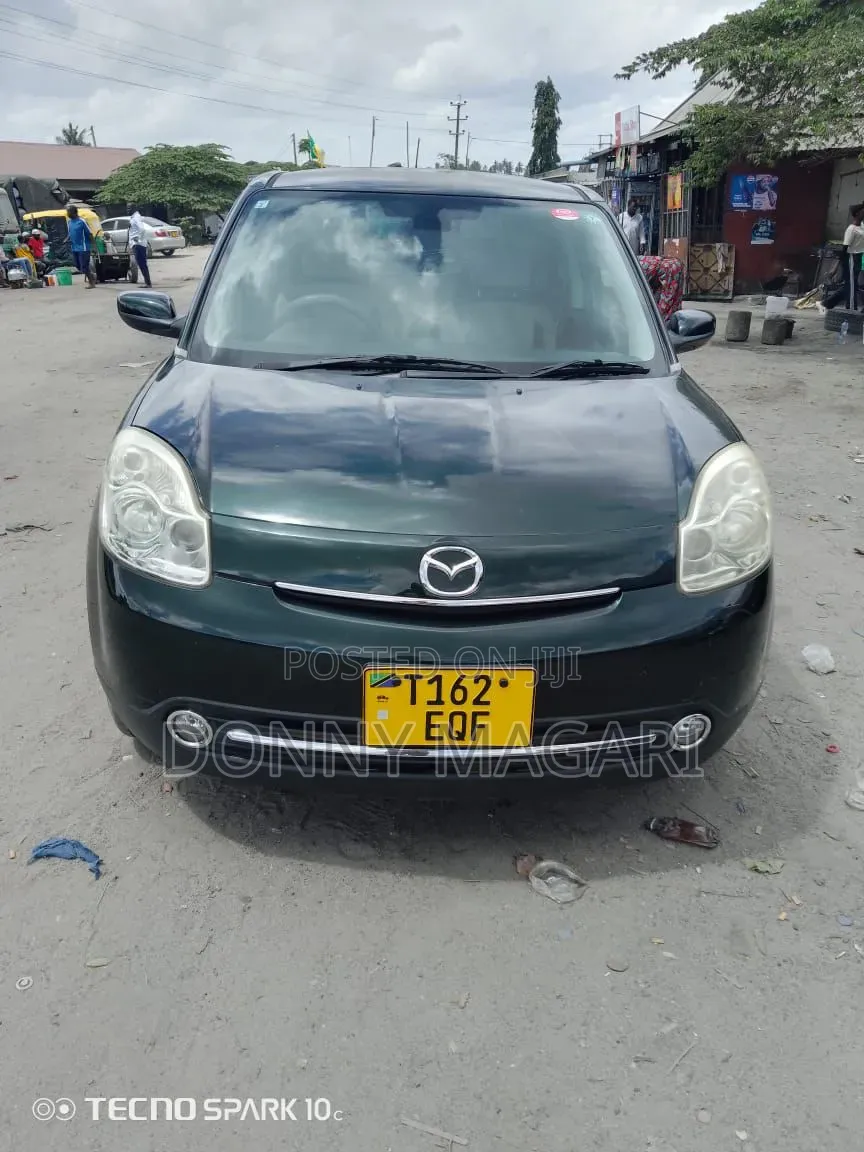 Mazda Verisa 2011 Green