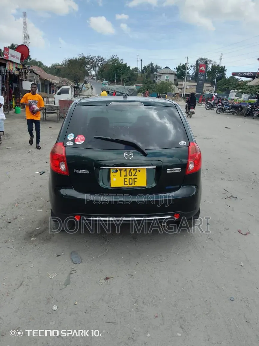 Mazda Verisa 2011 Green