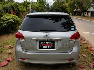 Toyota Wish 2011 Gray