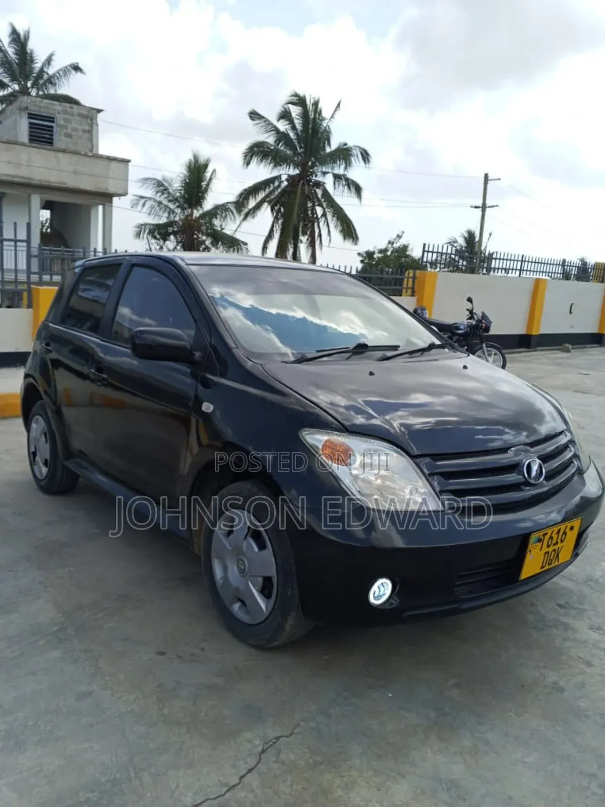Toyota IST 2005 Black
