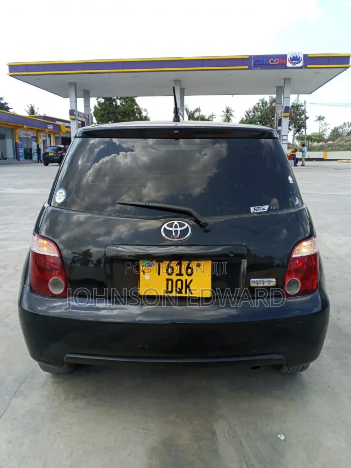 Toyota IST 2005 Black