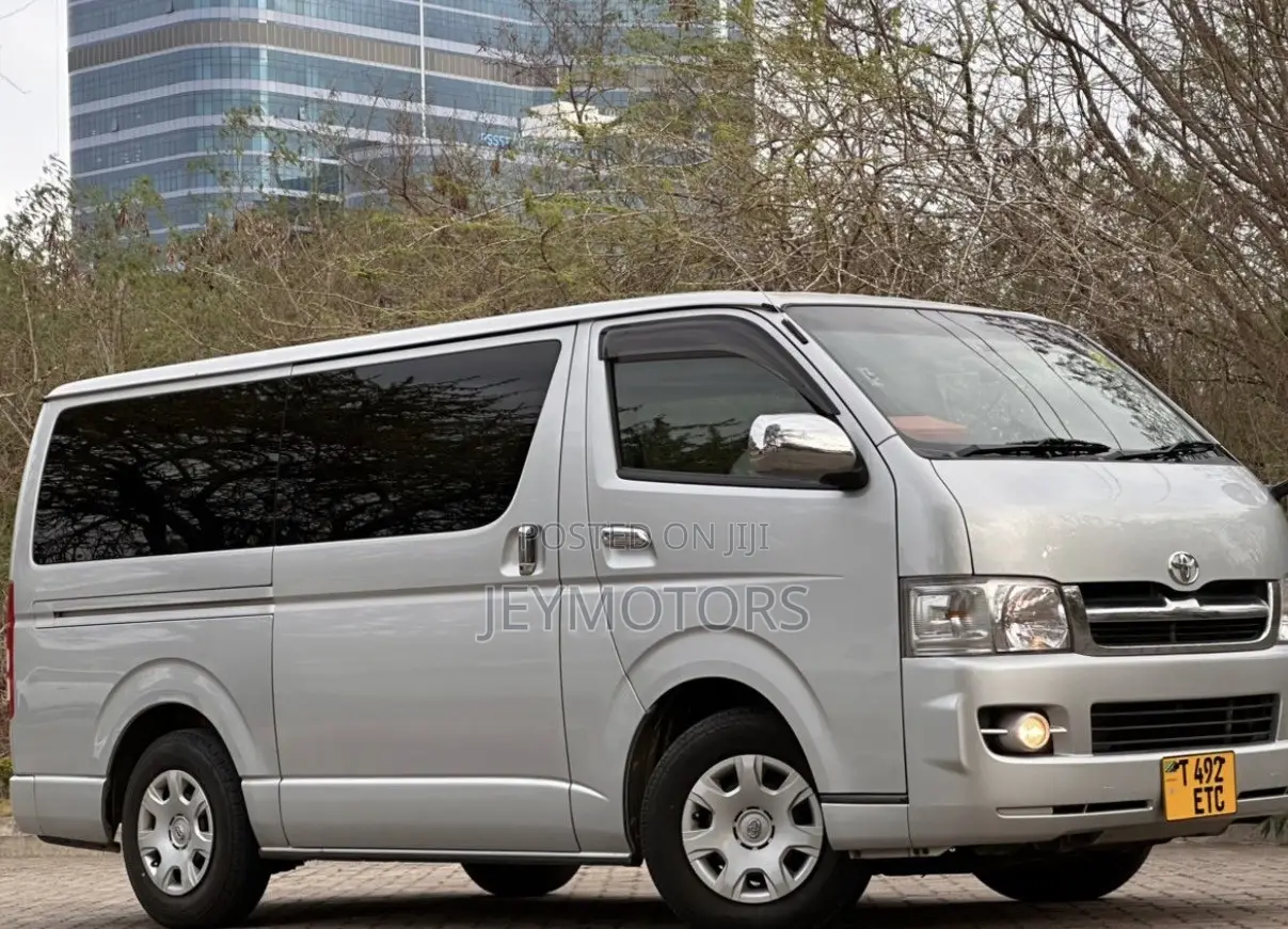 Toyota Quantum 2007 Silver