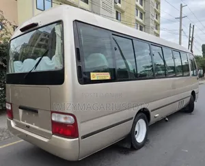 Toyota Coaster 2005 Beige