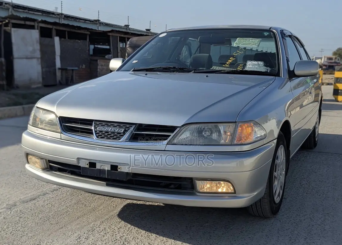 Toyota Carina 2001 Silver