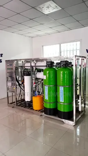 Kuondoa Chumvi & Kutibu Maji/ Water Treatment & Desalination Machine