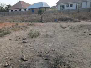 Kiwanja Kinauzwa Nzuguni Dodoma
