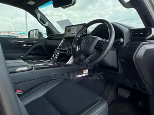 Lexus LX 500d 2026 Silver