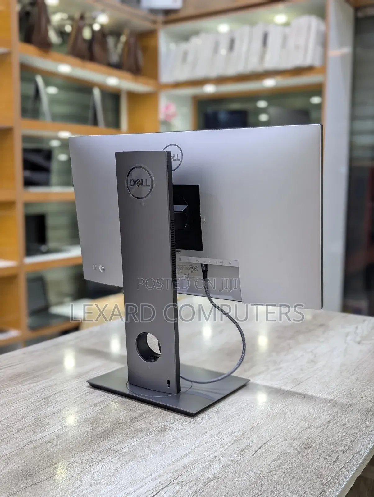 Desktop Computer Dell Optiplex 7090 16GB Intel Core i5 SSD 256GB