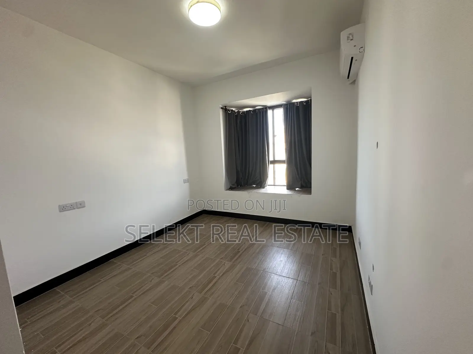 Furnished 4bdrm Apartment in Mikocheni for sale