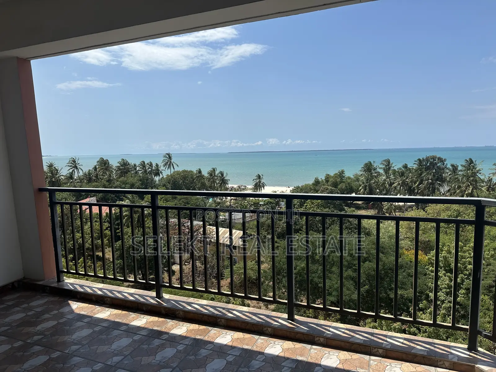 Furnished 4bdrm Apartment in Mikocheni for sale