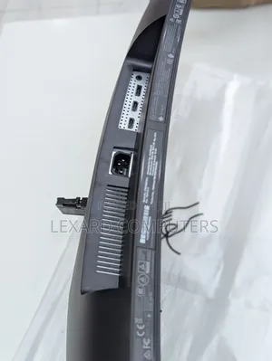 HP Omen 32c