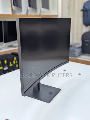 HP Omen 32c