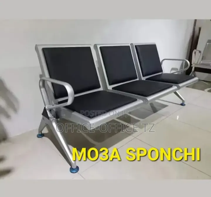 Waiting Chair (Executive)