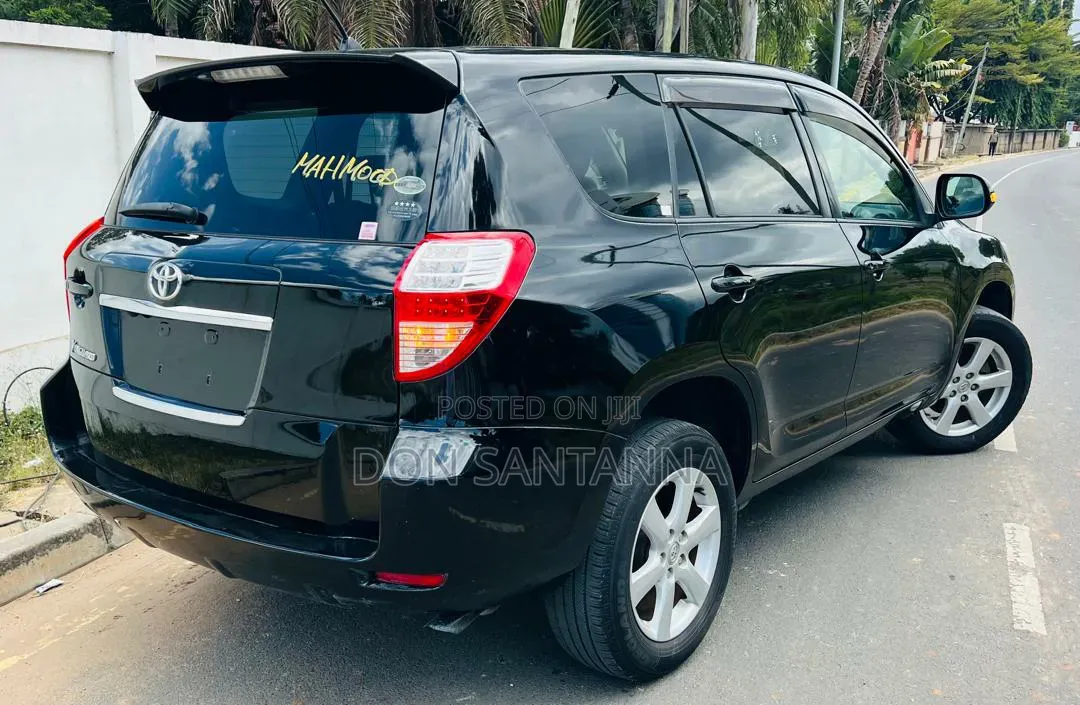Toyota Vanguard 2008 Black