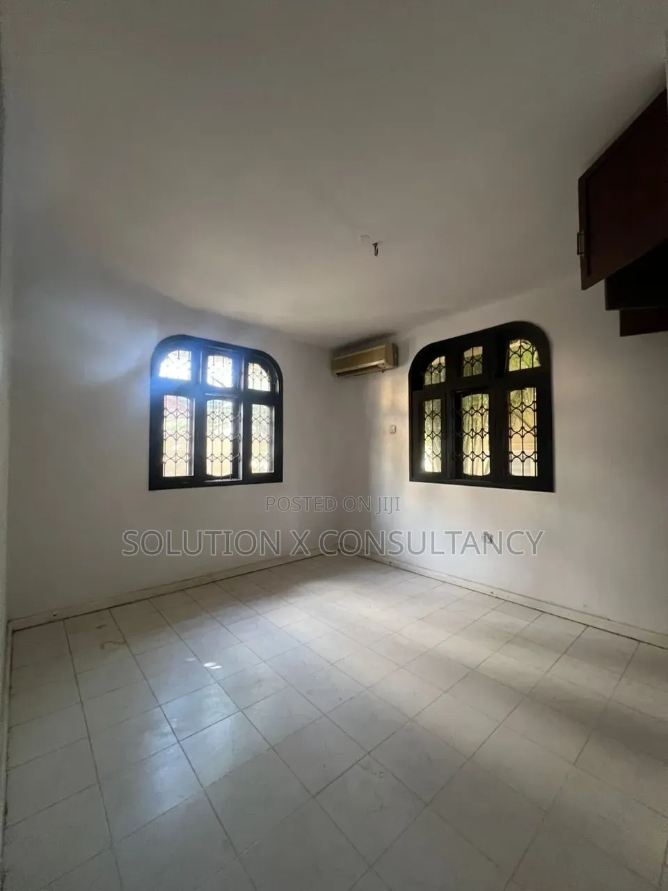 Commercial House for Rent Only for Office