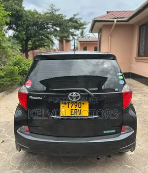 Toyota Ractis 2012 Black