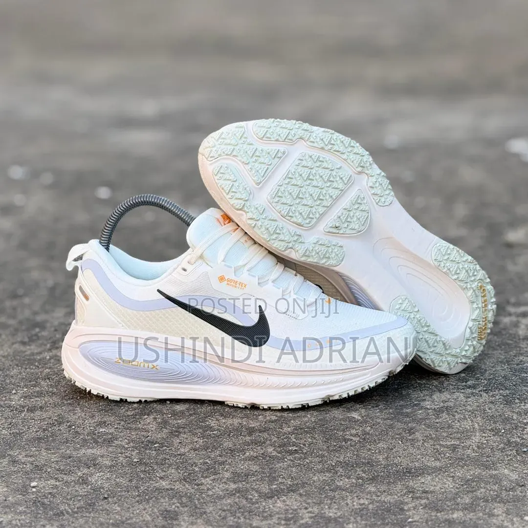 🔥infinity Pulse Sneakers👟📏size: 40 | 41 | 42 | 43 | 44 | 45