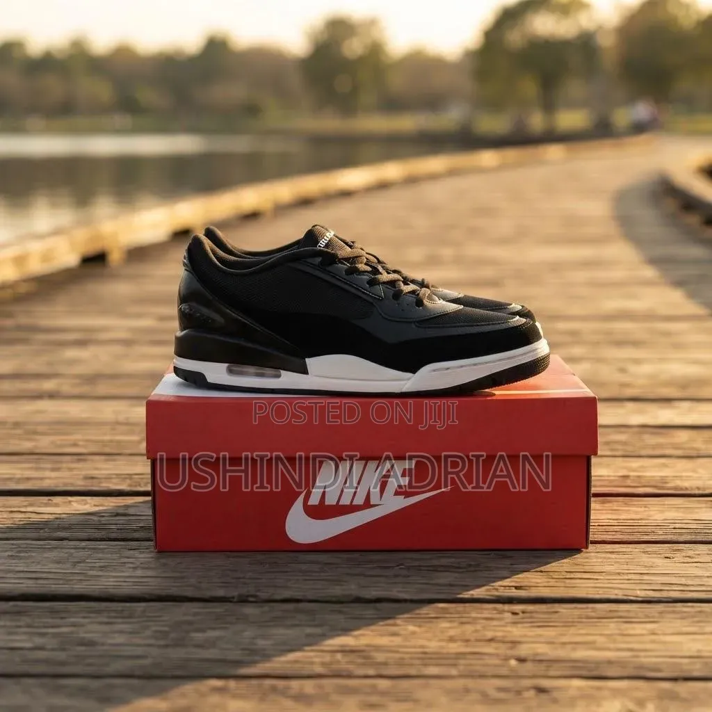 🔥legacy Force Sneakers👟📏size: 40 | 41 | 42 | 43 | 44 | 45