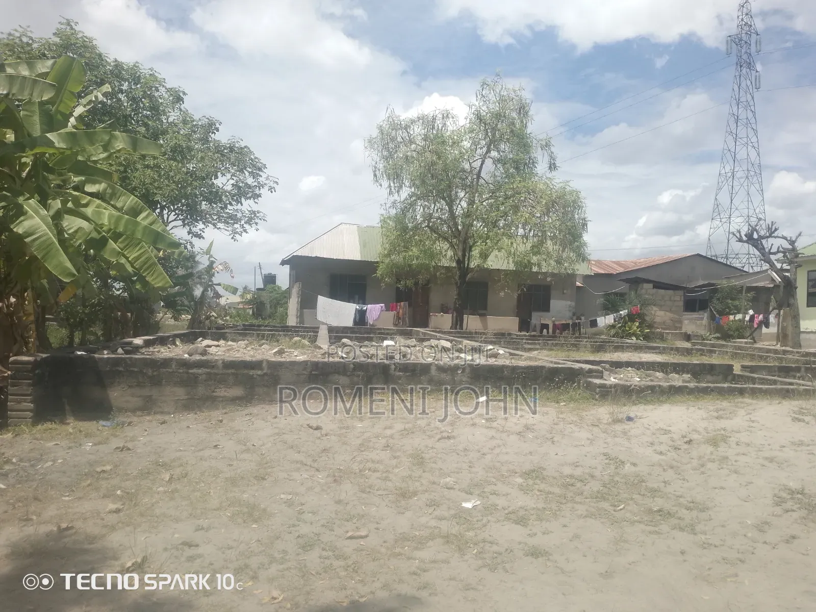 Eneo La Kibiashara Sqmita 600 Linauzwa Milioni 30, Ukonga Mkolemba.