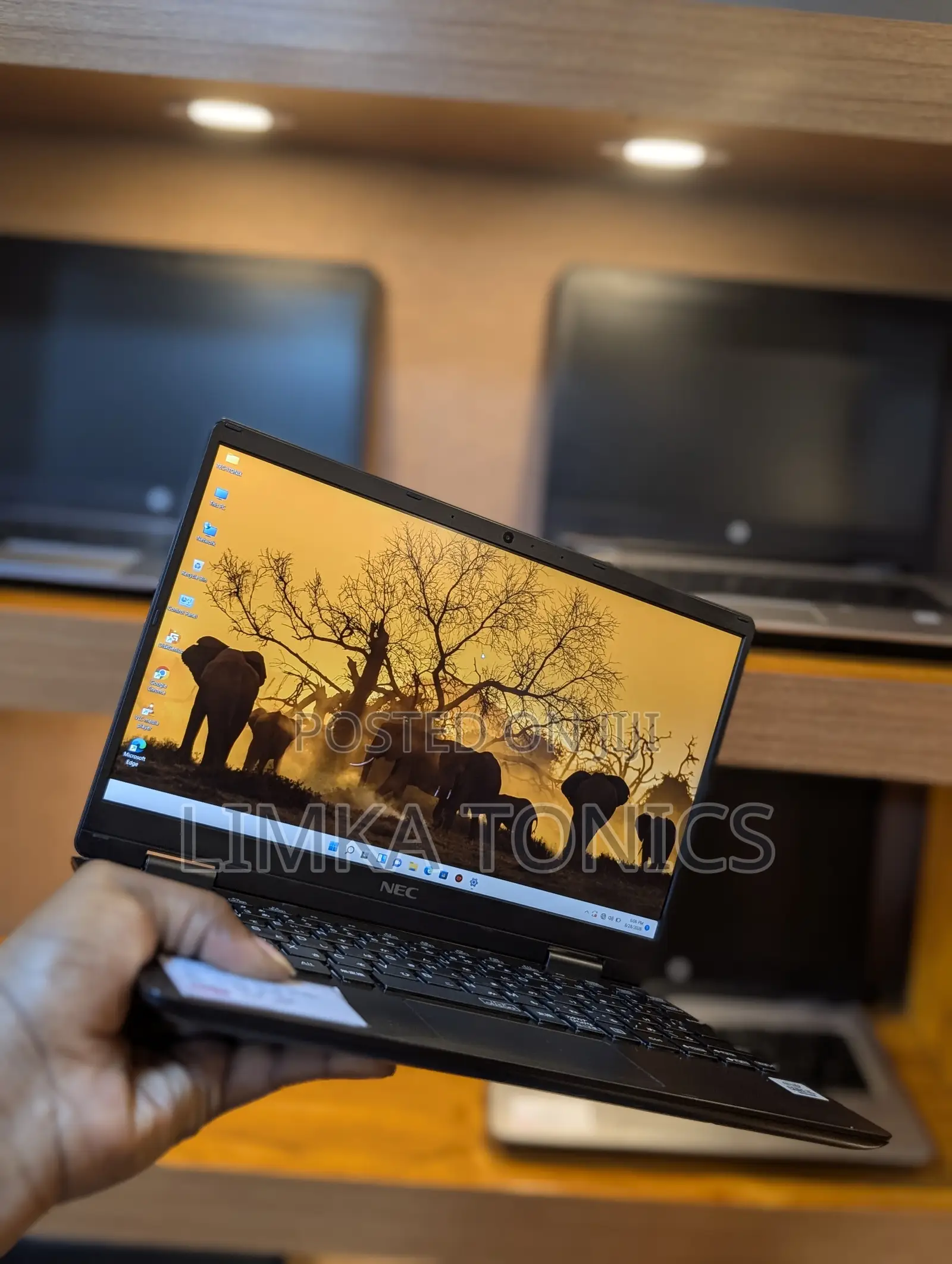 New Laptop NEC 8GB Intel Core i5 SSD 128GB
