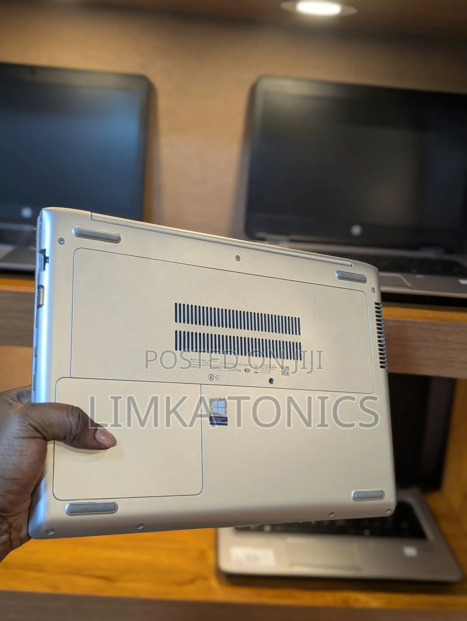 New Laptop HP 430 G5 8GB Intel Core 3 SSD 256GB