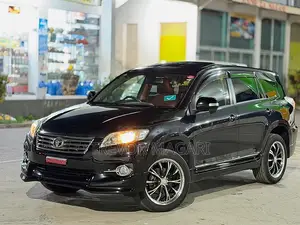 Toyota Vanguard 2010 Black