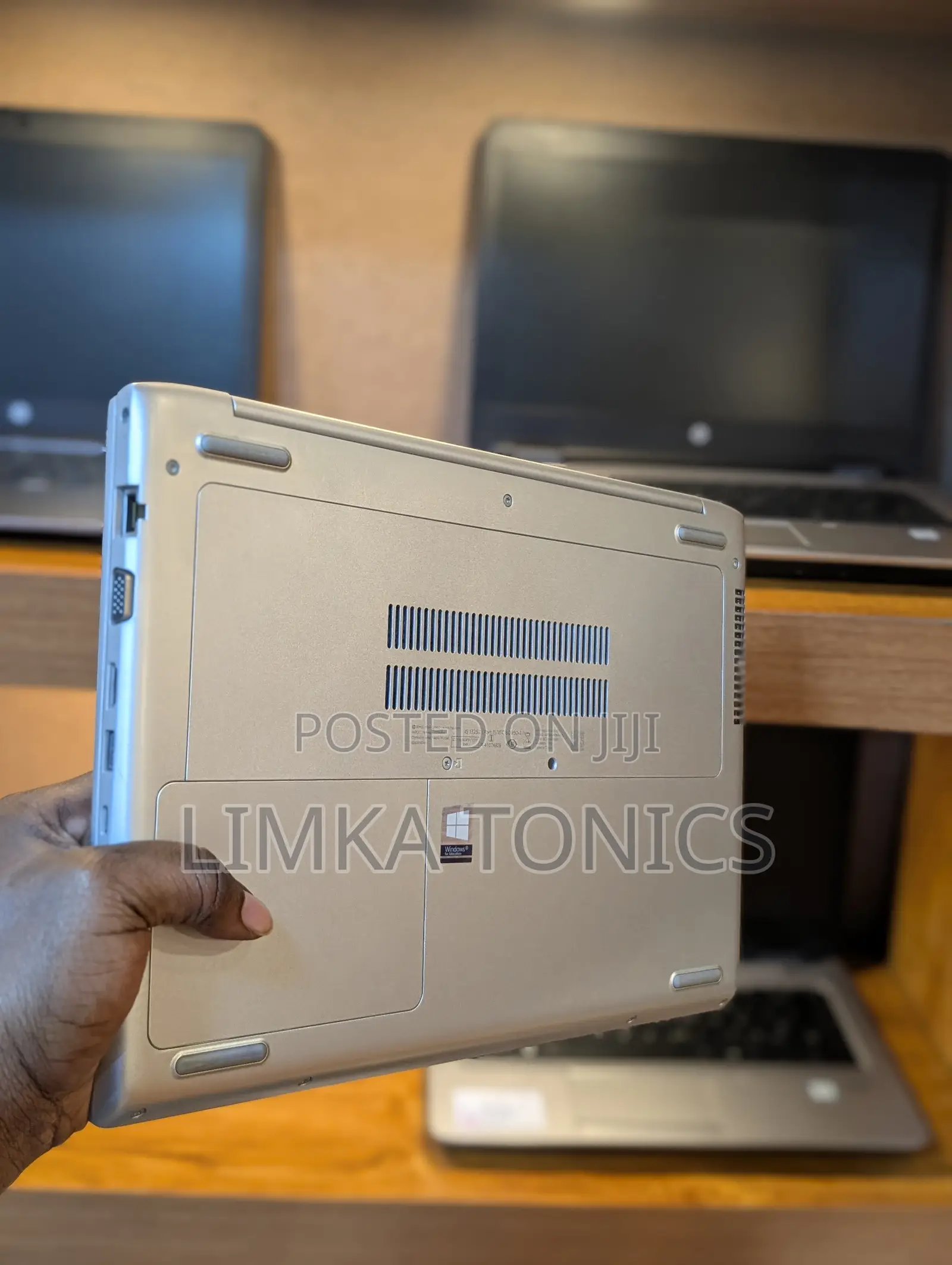 New Laptop HP 430 G5 8GB Intel Core i3 SSD 128GB