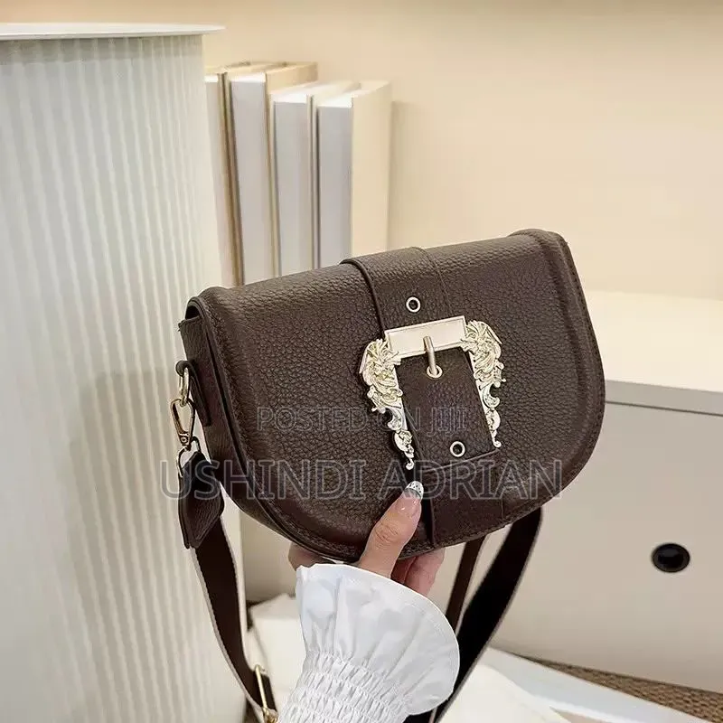 ✨PREMIUM LADIES HANDBAG👜Available Now💰Order Price: 50,000/= TSh