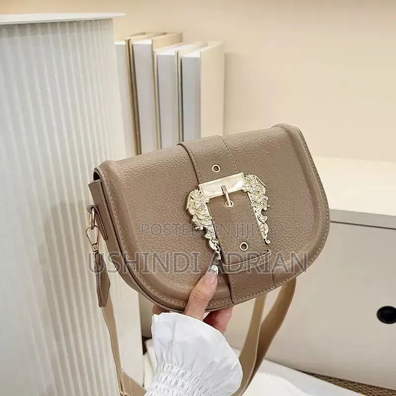✨PREMIUM LADIES HANDBAG👜Available Now💰Order Price: 50,000/= TSh