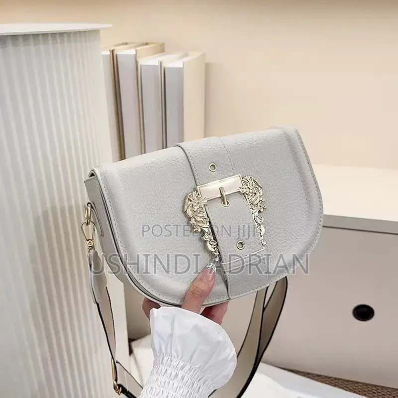 ✨PREMIUM LADIES HANDBAG👜Available Now💰Order Price: 50,000/= TSh