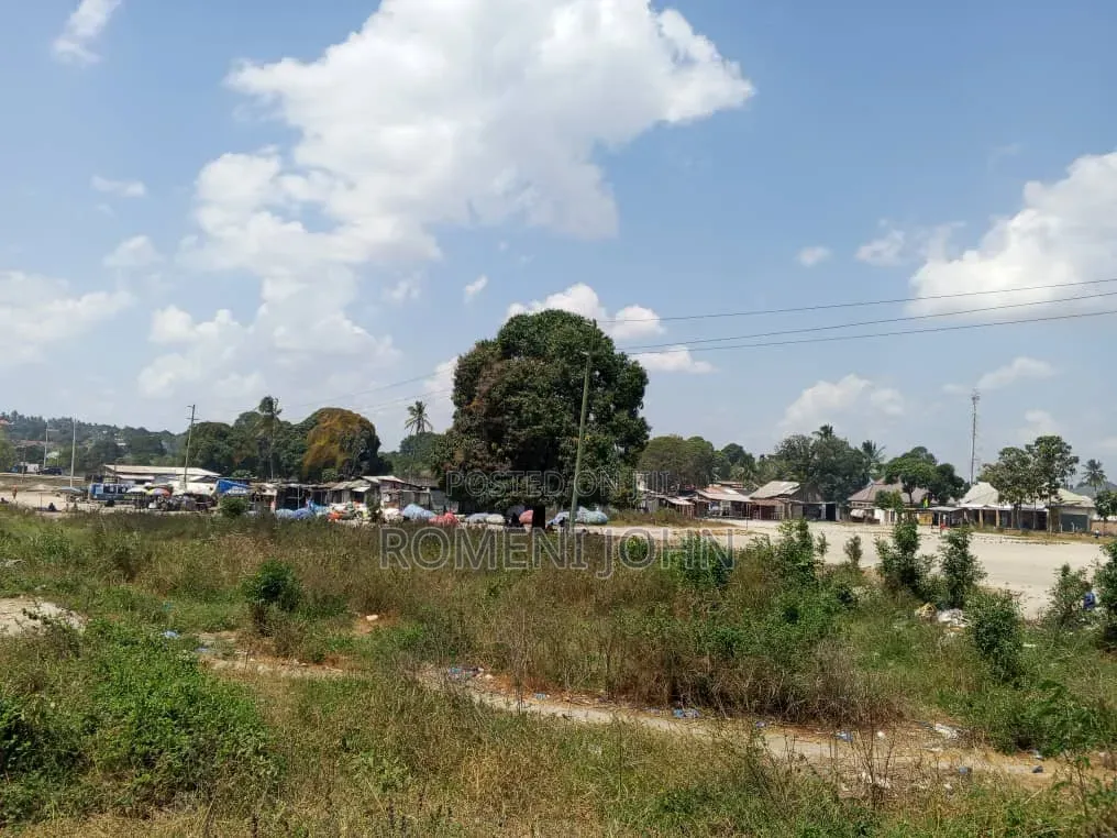 Eneo La Kibiashara Sqmita 6000 Linauzwa Dollar 500,000/ Pugu Kigogo.