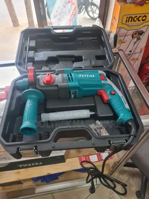 Total 650w Rotary Hammer