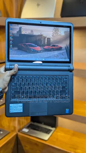 Laptop Dell Latitude 3340 8GB Intel Core i3 HDD 500GB