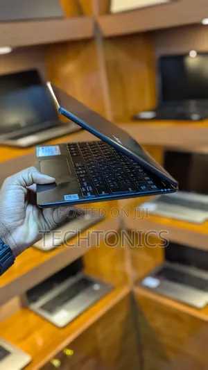 Laptop NEC N22G 8GB Intel Core i5 SSD 128GB