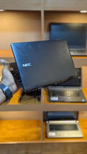 New Laptop NEC N22G 8GB Intel Core i5 SSD 128GB