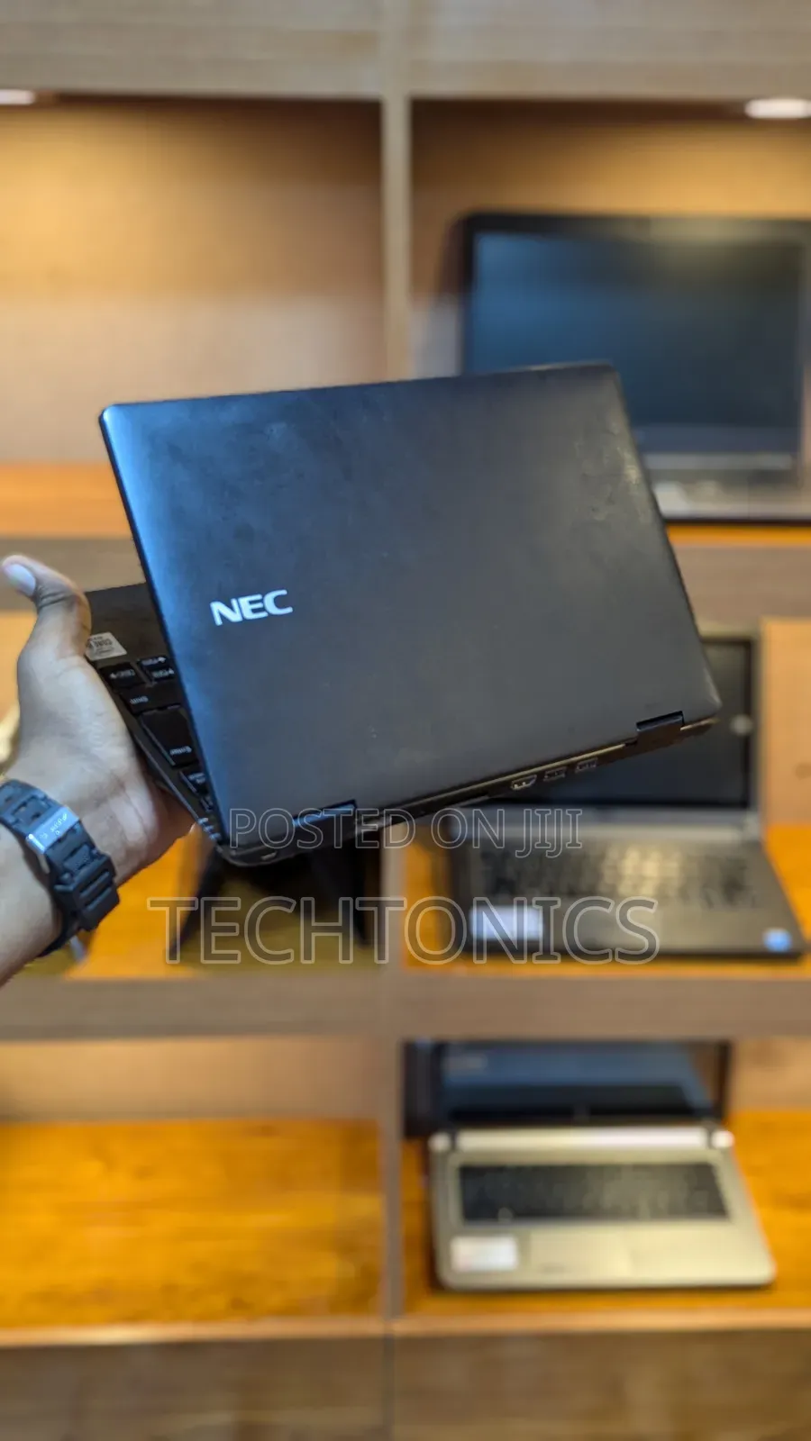 New Laptop NEC N22G 8GB Intel Core i5 SSD 128GB