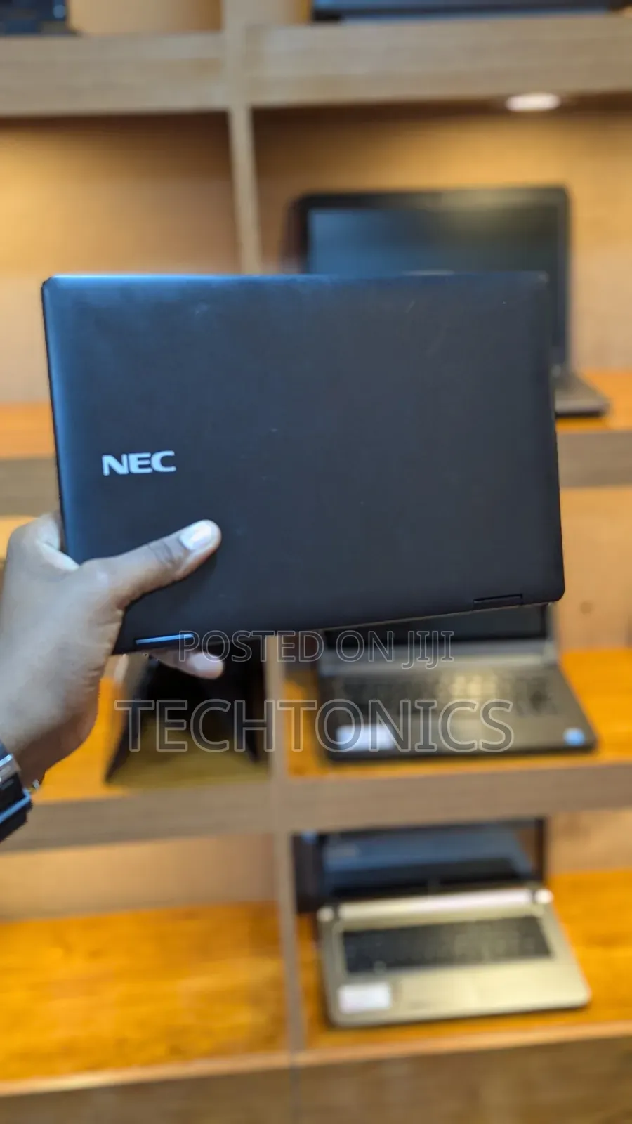 New Laptop NEC N22G 8GB Intel Core i5 SSD 128GB