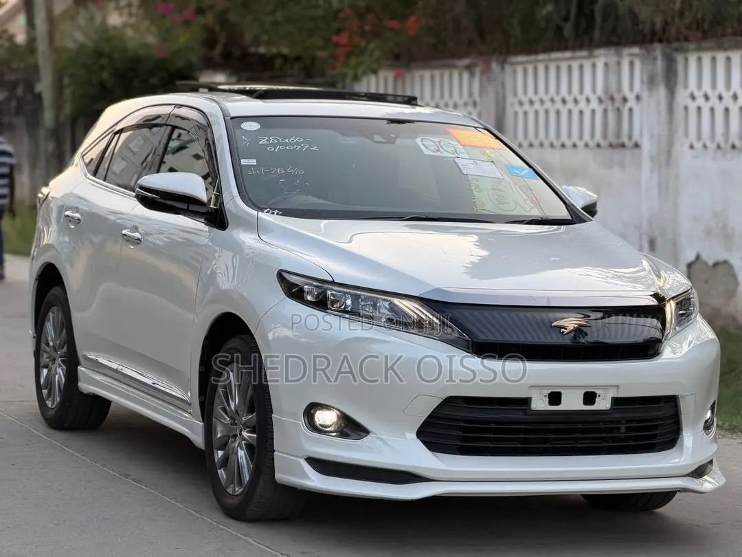 Toyota Harrier 2016 White