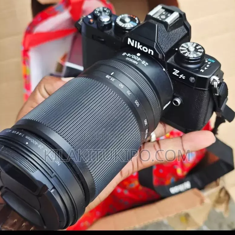 Nikon ZFC Mirrorless Camera & Lens 28-400mm