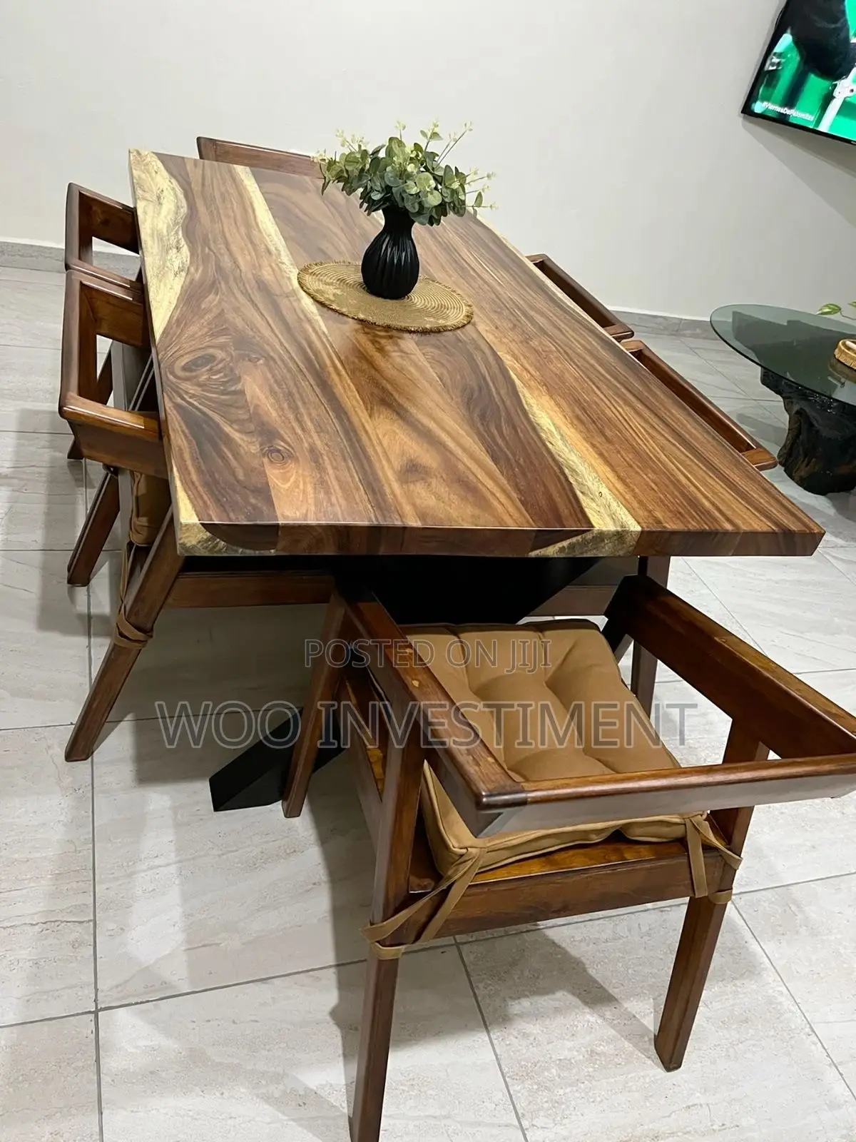 Dinning Table 6 Seaters Available on Sale  Hardwood Muninga