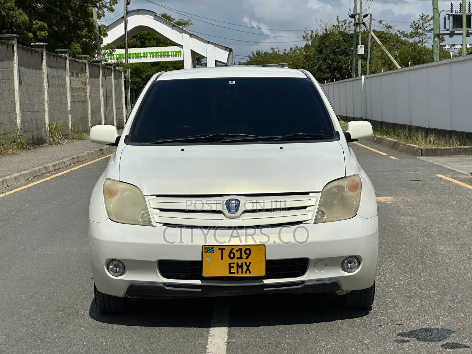 Toyota IST 2003 White