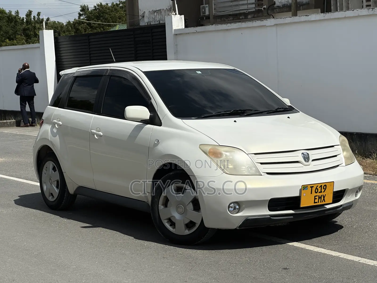 Toyota IST 2003 White