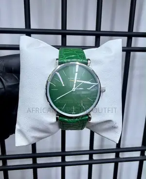 Longnies Dress Watch Features a Striking Emarald Dial Collection