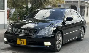 Toyota Crown Royale 2005 Black