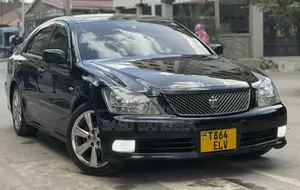 Toyota Crown Royale 2005 Black