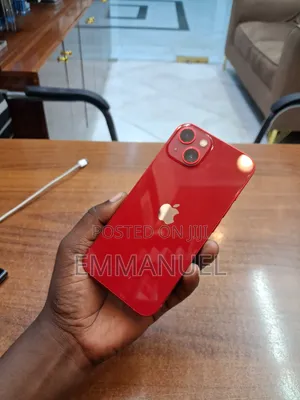 Apple iPhone 13 128 GB Red